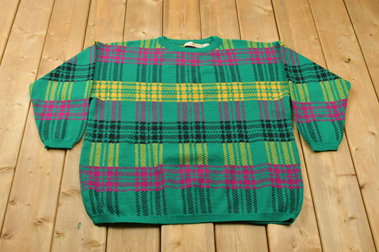 Vintage 1990s 100% Acrylic Wool Knit Sweater / Vintage 90s Crewneck / Outdoorsman / Vintage Knit / Winter Sweatshirt / Plaid Knit