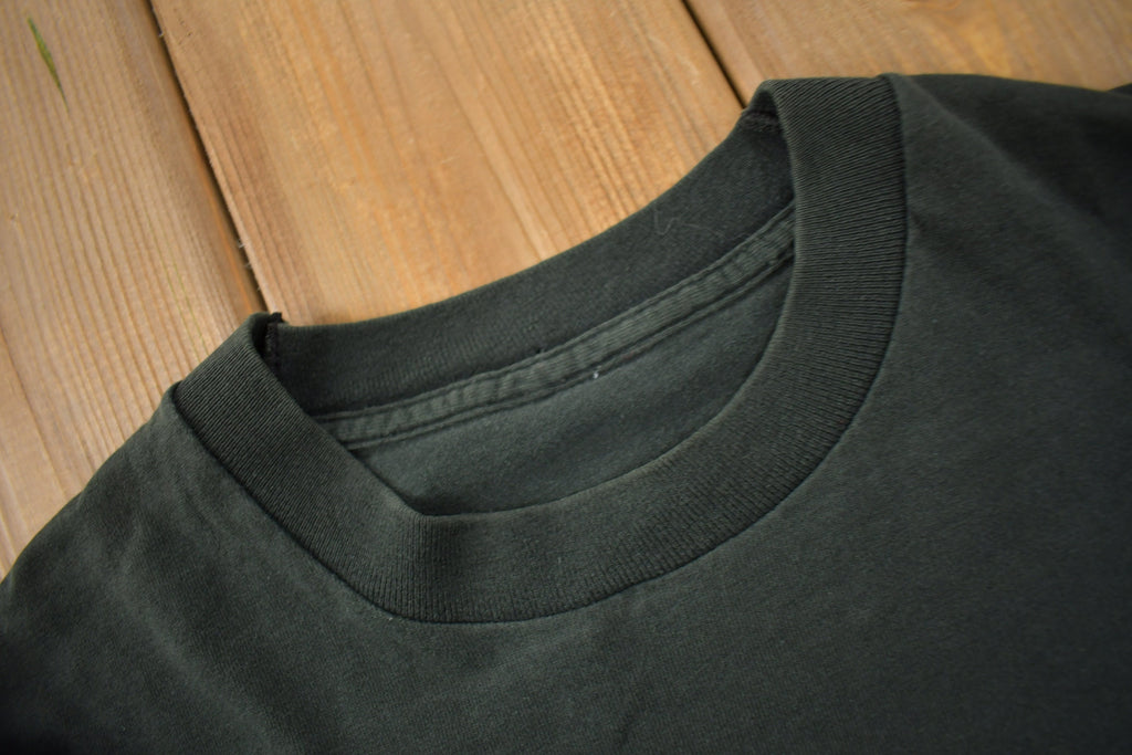 Vintage 1990s Crowded House Graphic Band T-shirt