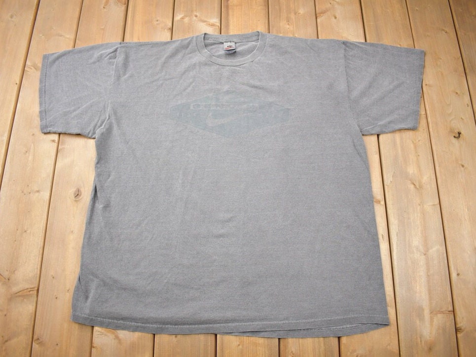 Vintage 1990s Nike Graphic T Shirt