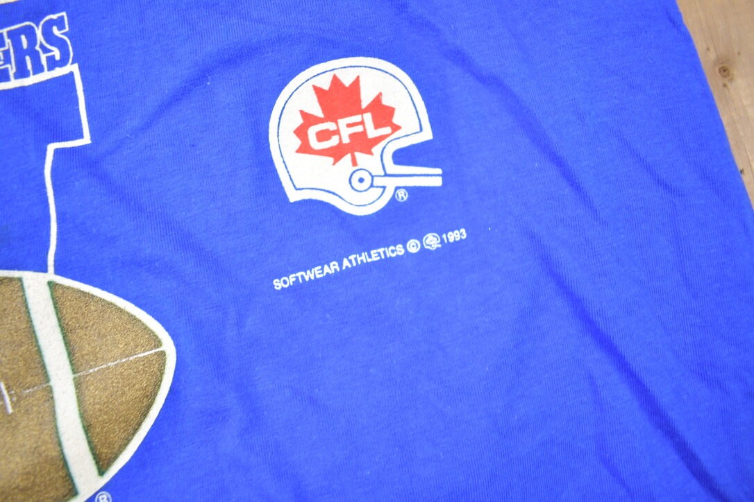 Vintage 1993 Winnipeg Blue Bombers CFL Graphic T Shirt / Vintage T Shirt / Streetwear / Graphic Tee / Single Stitch / Made In Canada