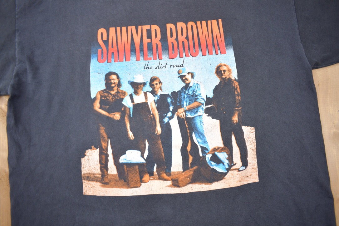 Vintage 1992 Sawyer Brown Dirt Road Tour Band Tee / Vintage T-Shirt / Country Music / Single Stitch / Made In USA