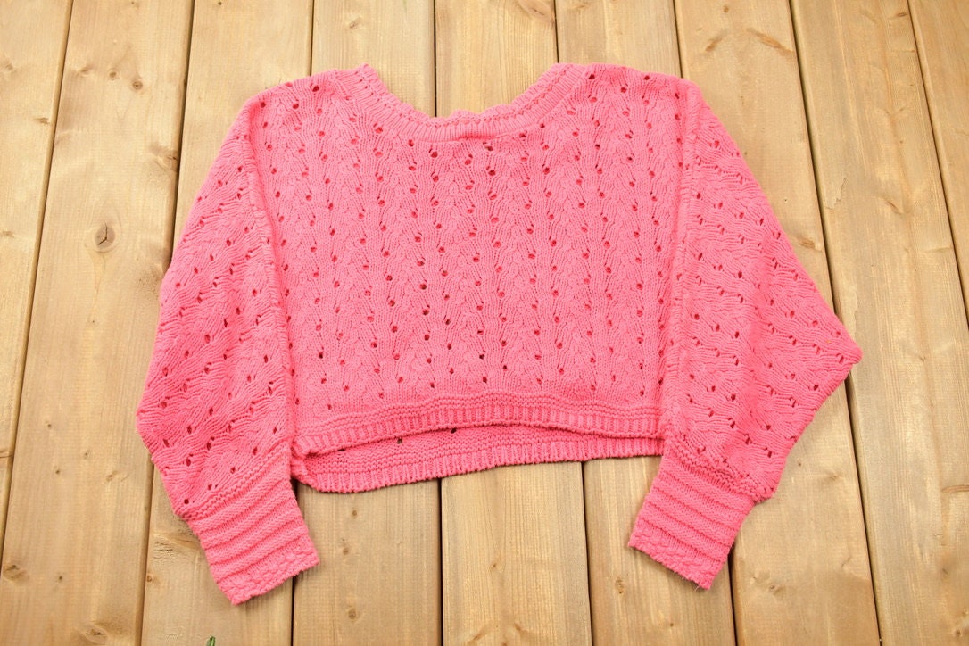 Vintage 1990s Cute Pink Knit Crewneck Sweater / 90s Crewneck / Grandma Sweater / Streetwear / Pink Knit / Cropped Sweater