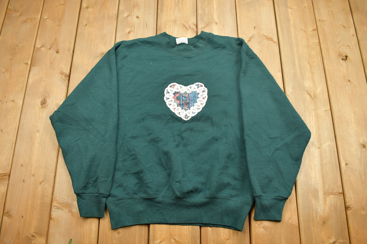 Vintage 1990s Pro Spirit Select/ Cute Heart Crewneck Sweater / 90s Crewneck / Grandma Sweater / Streetwear