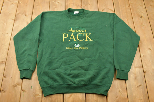 Vintage 1990s Green Bay Packers NFL Crewneck Sweatshirt / Made In USA / Football / Sportswear / Americana / Vintage NFL / 90s Packers