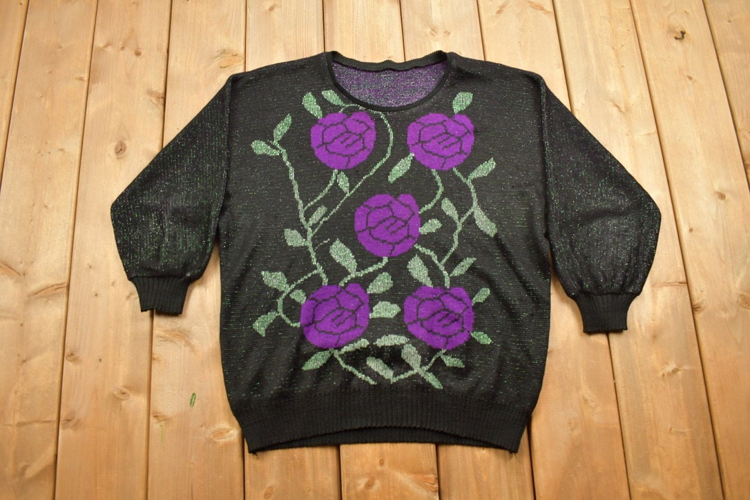 Vintage 1990s Floral Theme Knit Crewneck Sweater