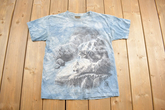 Vintage 1990s Graphic Majestic Wolves T-Shirt