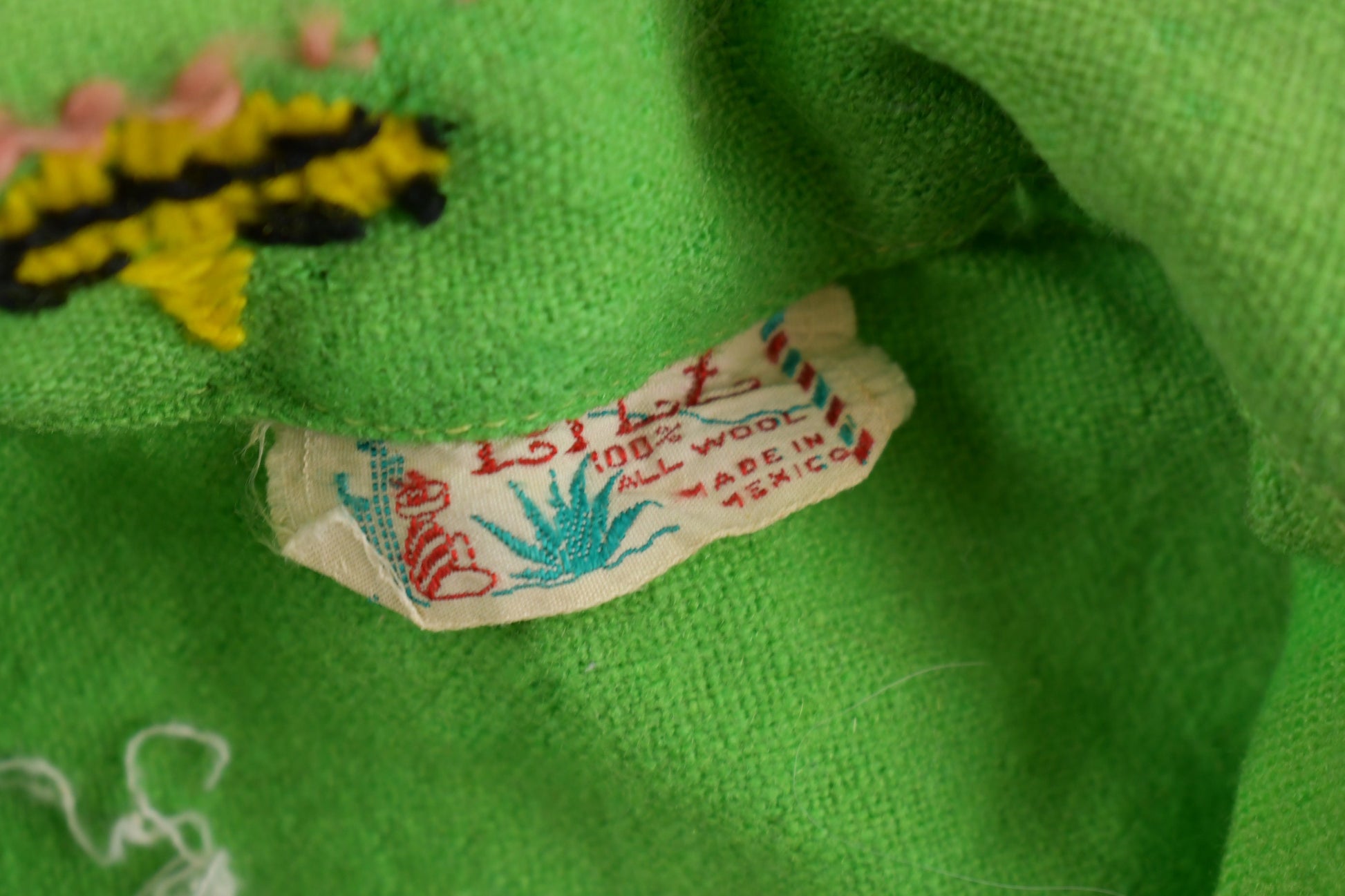 Vintage 1950s Mexican Embroidered Souvenir Jacket