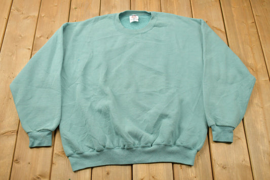 Vintage 1990s Blank Teal Crewneck Sweatshirt / 90s Crewneck / Made In USA / Essential / Streetwear / 90s Blank