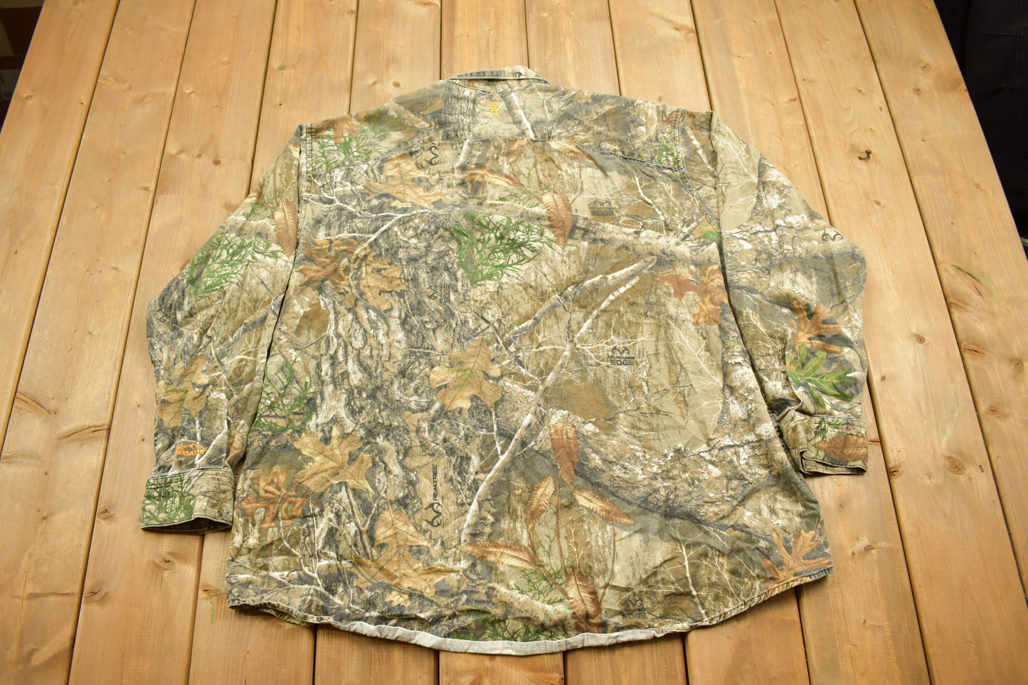 Vintage 1990s Wasatch Real Tree Edge Camo Button Up Shirt