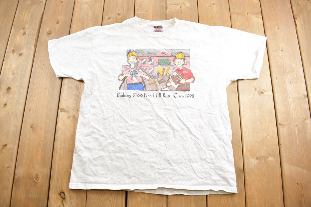 Vintage 1990s Graphic 'The Craftsman' Comic Strip T-Shirt