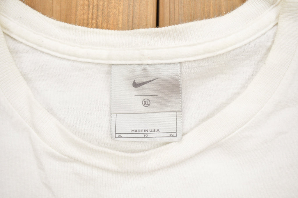Vintage 1990s Nike Graphic T-Shirt