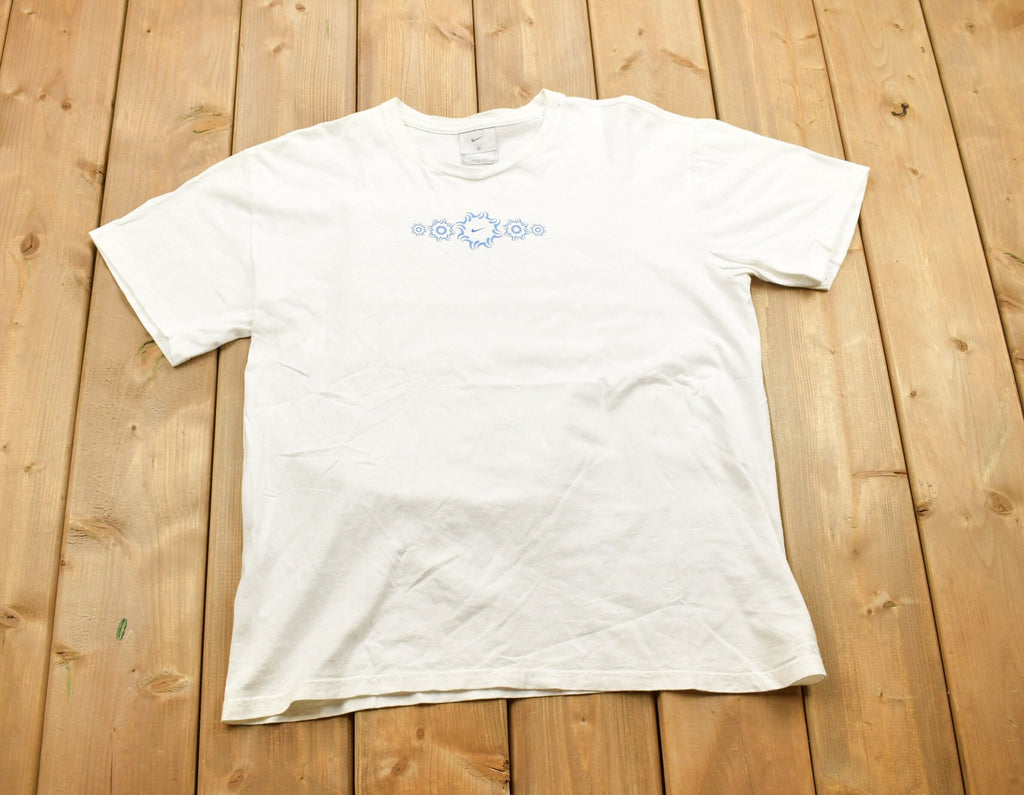 Vintage 1990s Nike Graphic T-Shirt