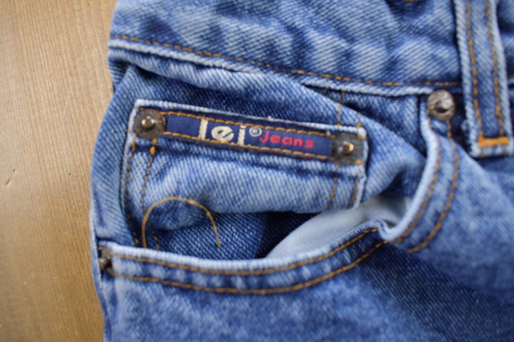 Vintage 1990s 'LEI' Jeans Size 32x31