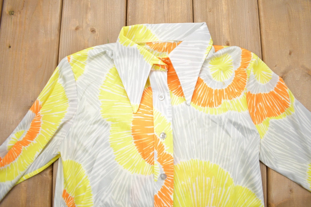 Vintage 1970s All Over Print Psychedelic Style Button-Up Shirt