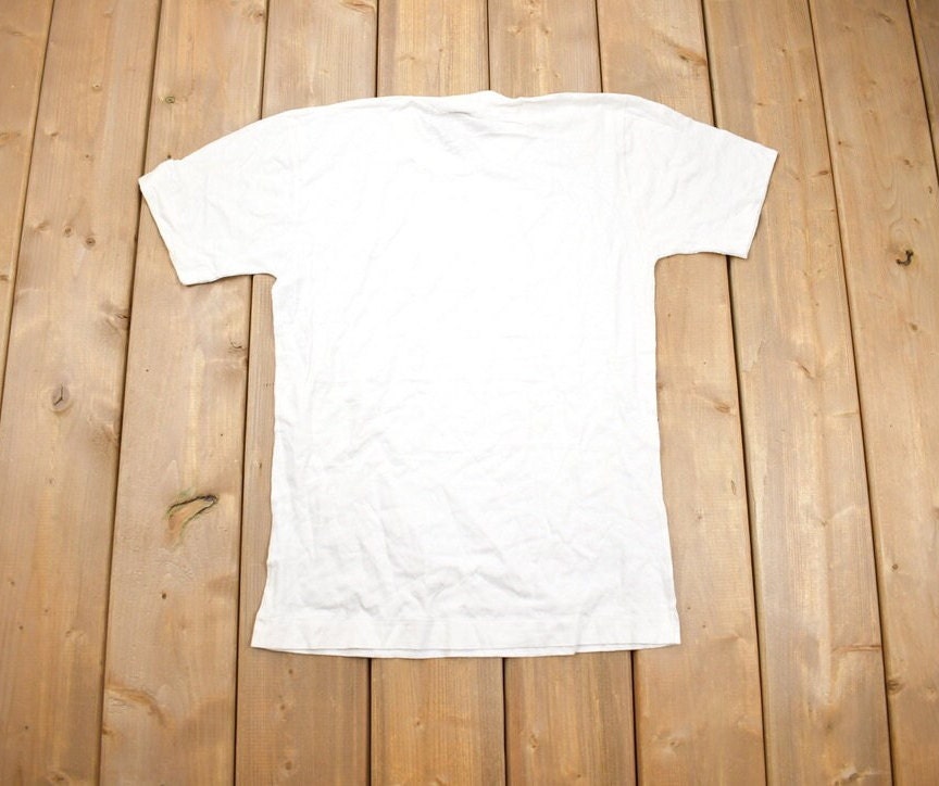 Vintage 1980s Golden Anchor Rough Plain White T-Shirt