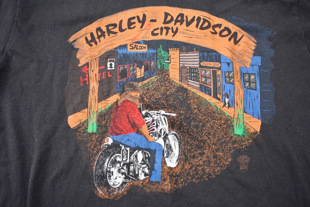 Vintage 1990s Harley Davidson Chatham Head NB Canada T-Shirt / Made In Canada / Biker Tee / Souvenir T Shirt / Vintage Harley