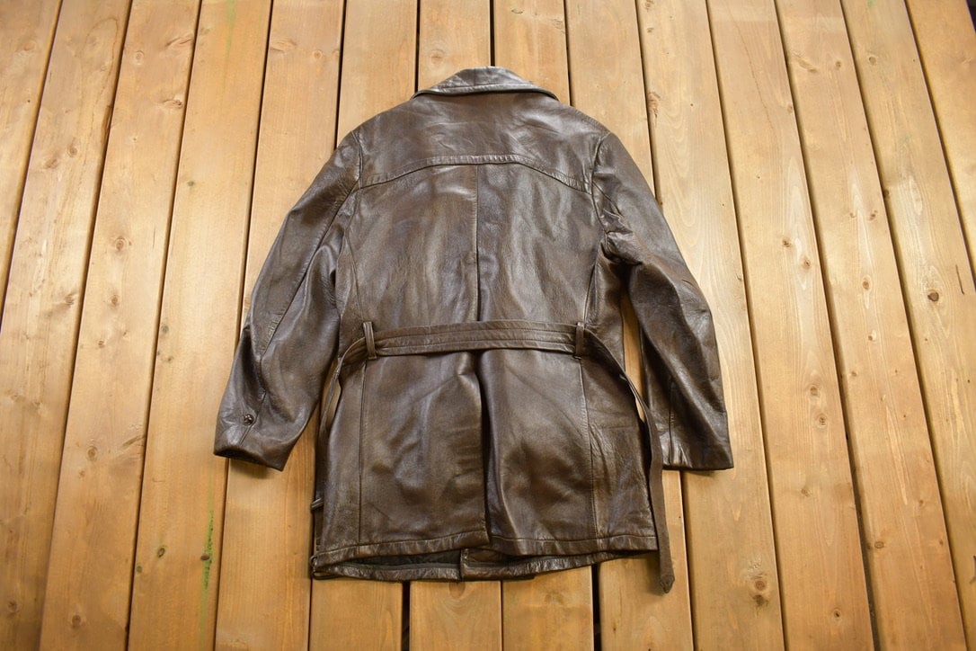 Vintage 1970s Bonds 5th Avenue Leather Jacket / Fall Outerwear / Leather Coat / Winter Outerwear / Streetwear Fashion / Fur Lined