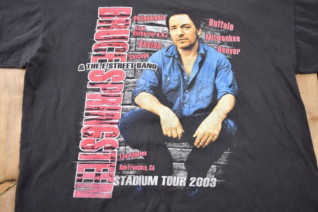 Vintage 2003 Bruce Springsteen Stadium Tour T-shirt / Band Tee  / Music Promo / Premium Vintage / Y2K