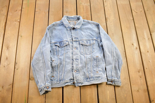 Vintage 1990s Levis Jean Jacket / Vintage Denim / Streetwear / Vintage Fall Outerwear / Fall Jacket / Levi's denim / Distressed