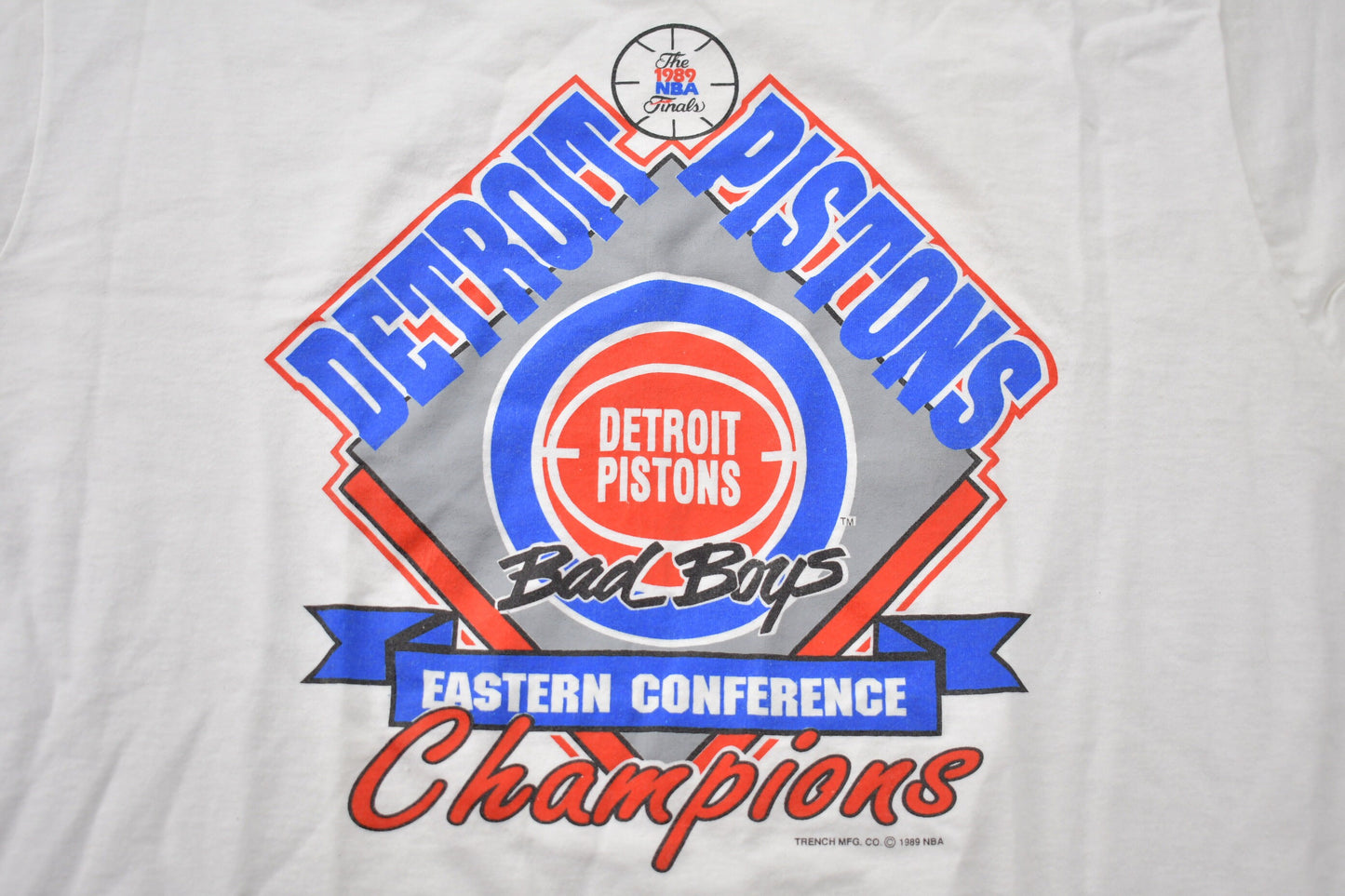 Vintage 1989 Detroit Pistons NBA Eastern Conference Champions Graphic T-Shirt / Made In USA / Single Stitch / NBA Basketball / Bad Boys