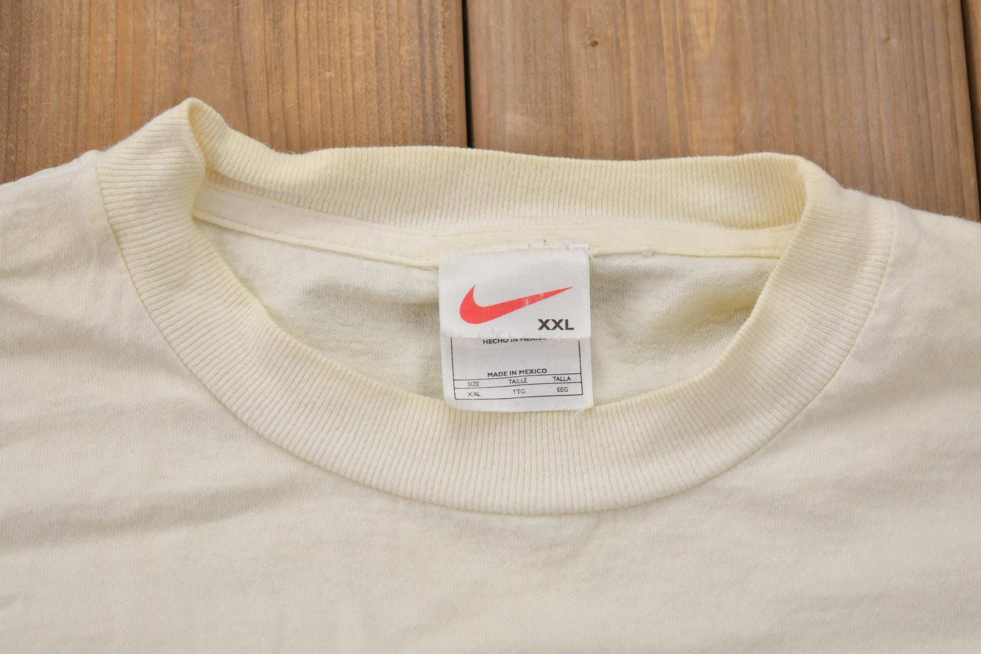 Vintage 1990s Nike Middle Swoosh Big Graphic T-Shirt