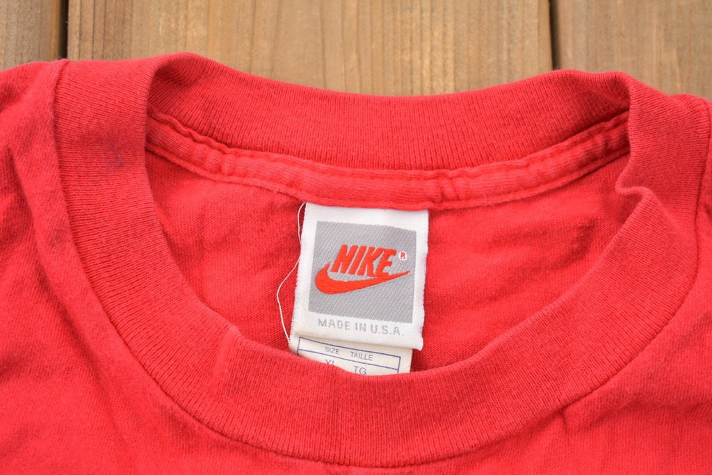 Vintage 1990s Nike Just Do It Grey Tag Graphic T-Shirt
