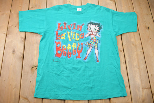 Vintage 2000 Betty Boop Livin La Vida Betty Graphic T-Shirt / 2000s Graphic Tee / Vintage Betty Boop / Y2K