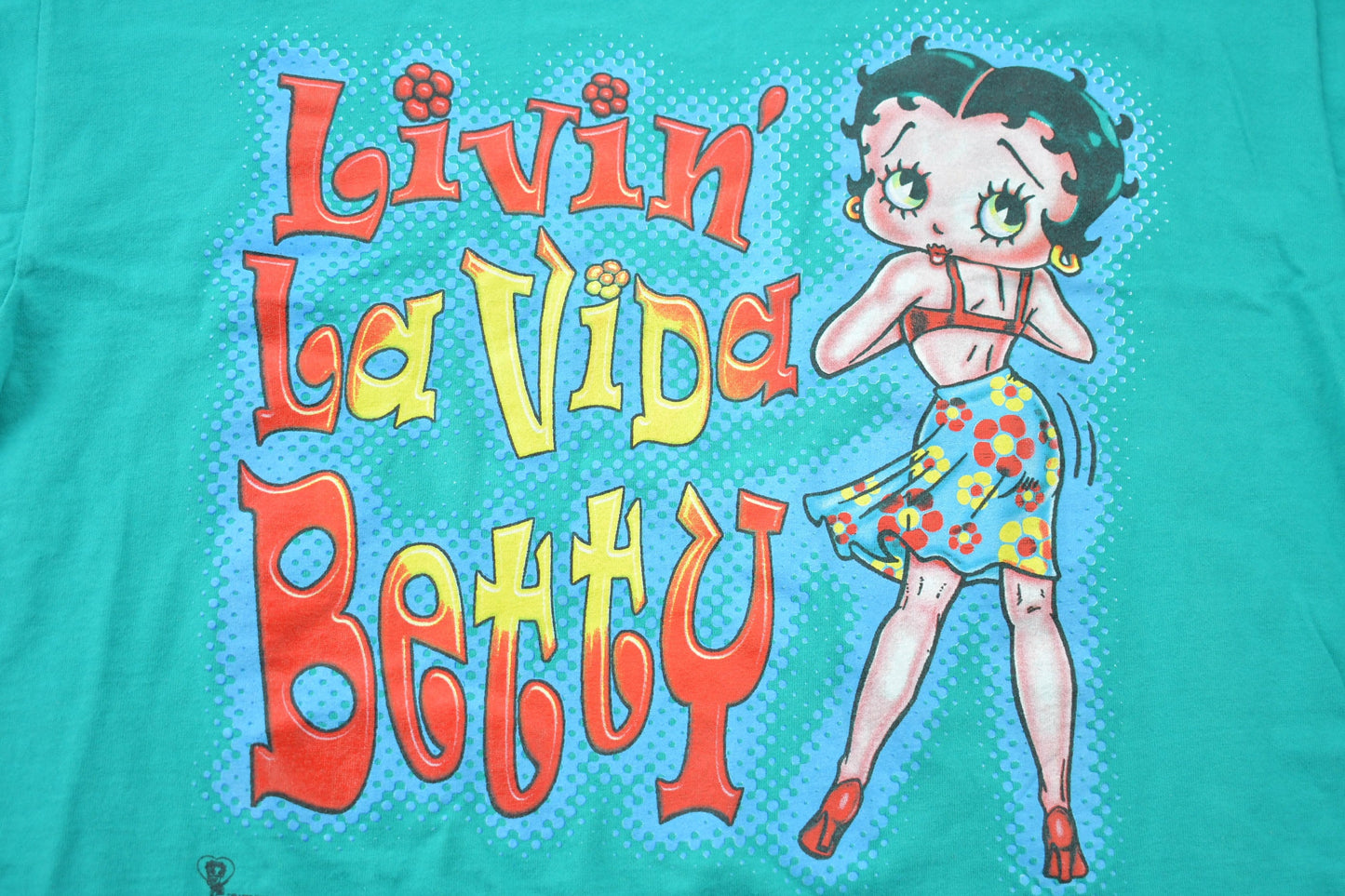 Vintage 2000 Betty Boop Livin La Vida Betty Graphic T-Shirt / 2000s Graphic Tee / Vintage Betty Boop / Y2K