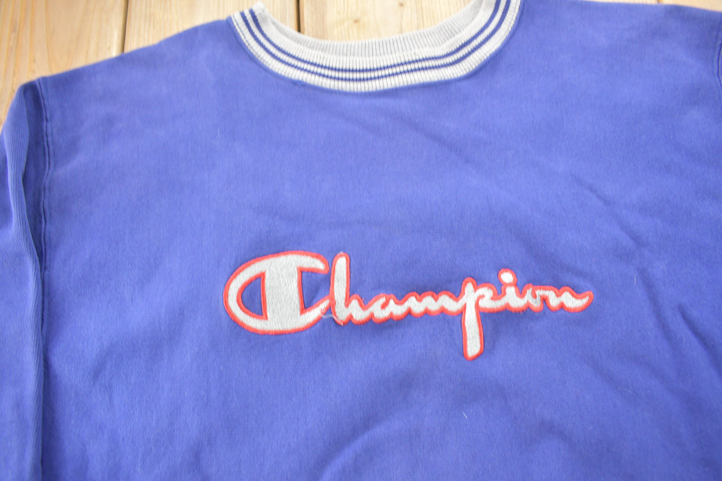 Vintage 1990s Champion Reverse Weave Embroidered Crewneck Sweatshirt / Vintage Champion / Ribbed Sweatshirt / Made In USA