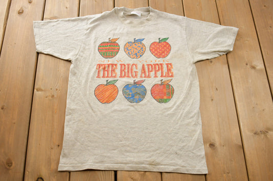 Vintage 1990s New York The Big Apple with 6 Apples T Shirt / Travel Tee / Single Stitch /