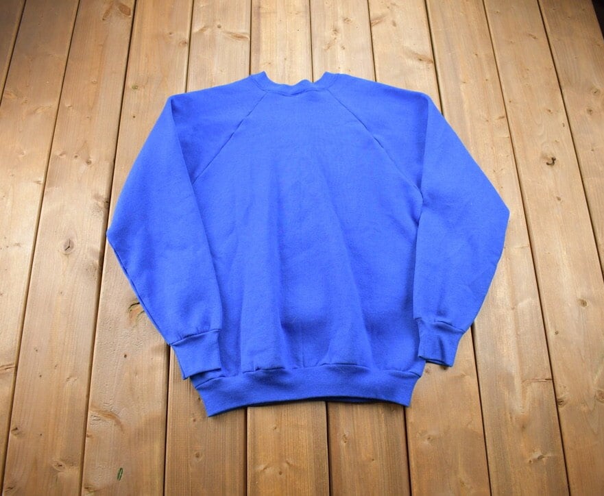 Vintage 1990s Blank Blue Crewneck Sweatshirt / 90s Crewneck / Made In USA / Fruit Of The Loom / Streetwear / 90s Blank