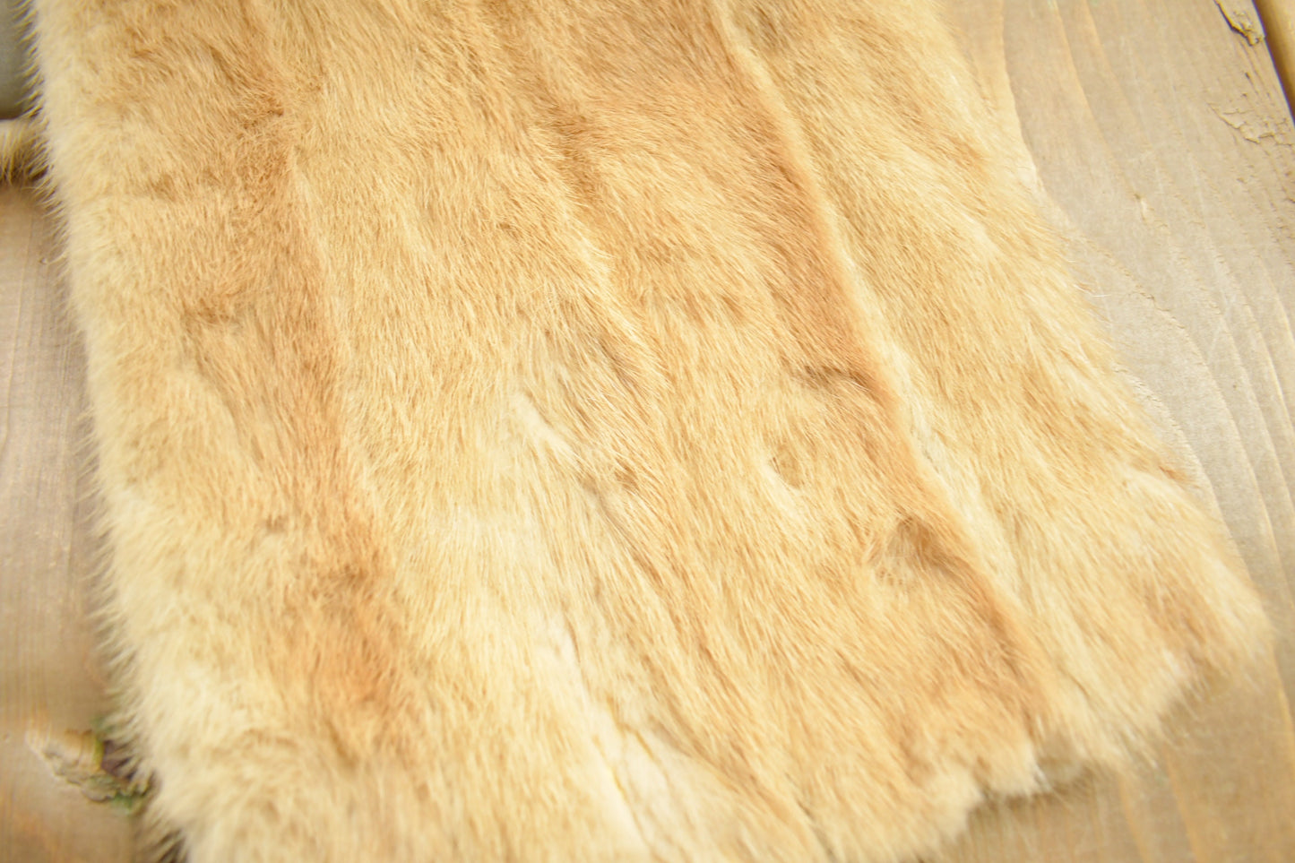 Vintage 1960s Mink Fur Stole / Fur Pelt / True Vintage / Fur Accessory / Winterwear