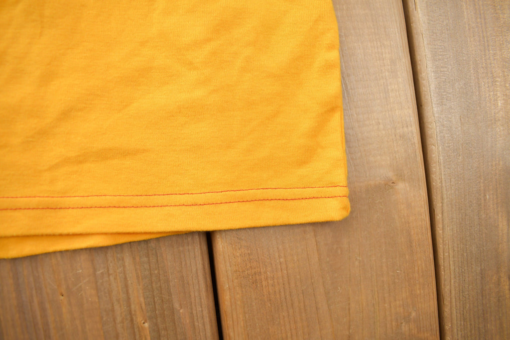 Vintage Y2K Nike Swoosh Graphic T-Shirt