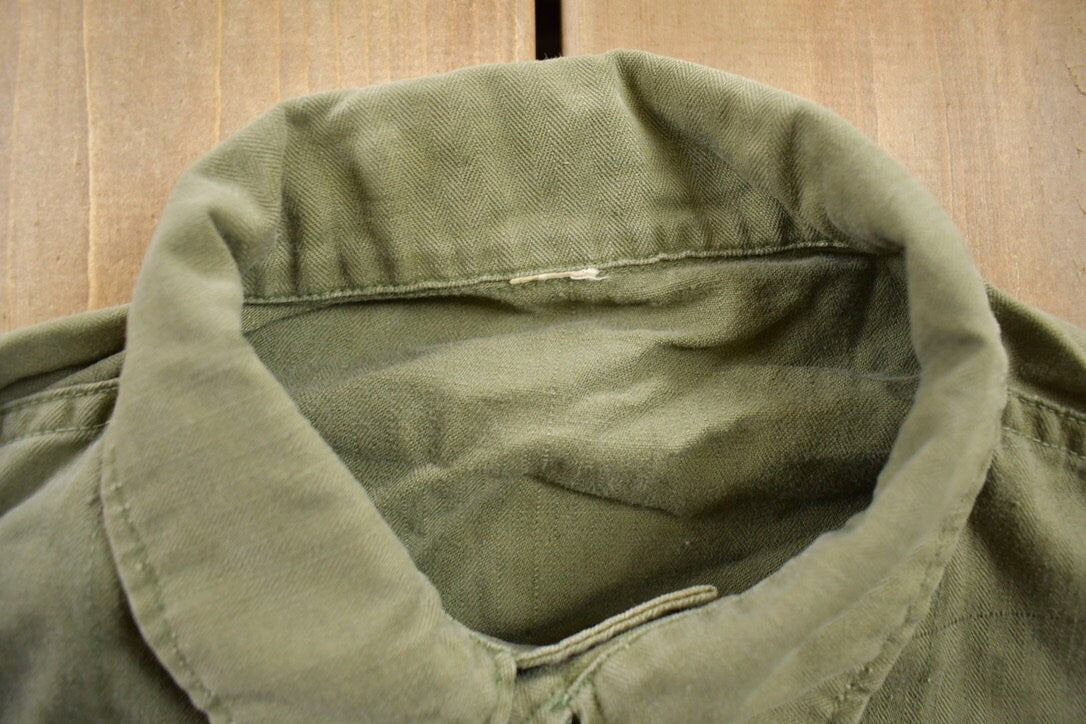 Vintage 1980s Army Green Button Up Shirt / Metal Button / Casual Shirt / Formal Shirt / Army Button Up / 80s Button Up