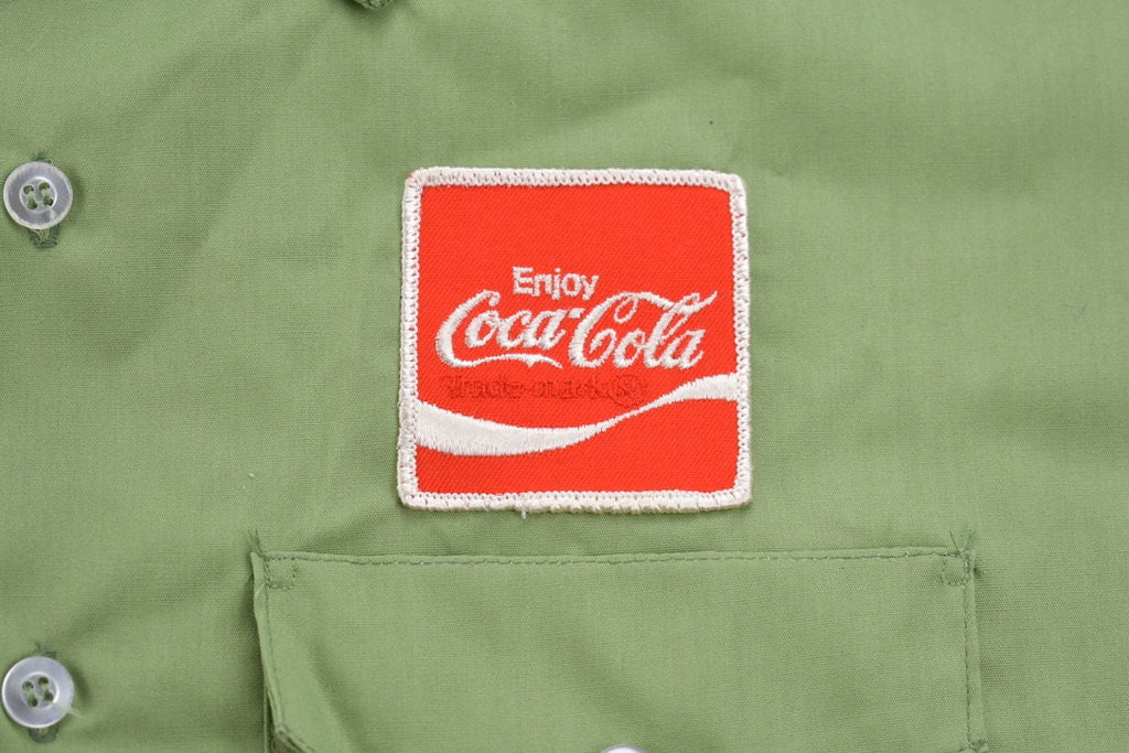 Vintage 1970s Coca Cola Embroidered Patch Button Up Shirt