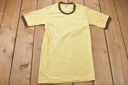 Vintage 1970s Stanfield's Yellow Brown Ringer Blank T-Shirt / 70s / Streetwear / Retro Style / Single Stitch / Made In Canada / White Tee