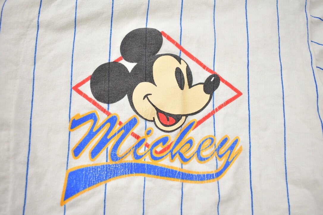 Vintage 1990s Disney Mickey Mouse Baseball Graphic T-Shirt / 90s Graphic Tee / Vintage Mickey Mouse / 90s Disney / Made in USA