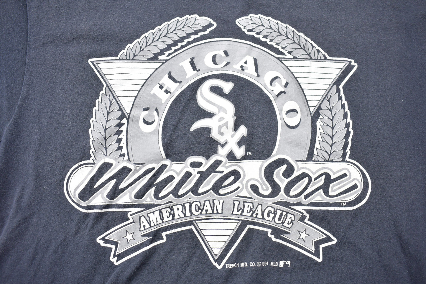 Vintage 1991 MLB Chicago White Sox American League Logo Graphic T-Shirt / MLB Baseball / 90s Streetwear / Sportswear / Single Stitch