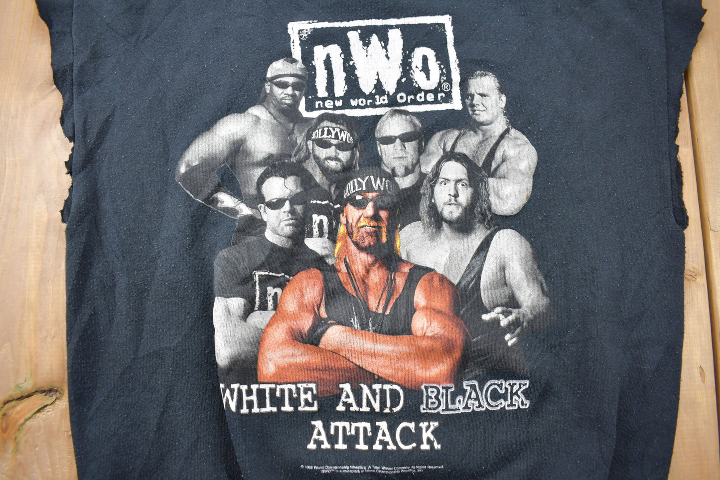 Vintage 1998 WCW NWO White and Black Attack Graphic Wrestling Crewneck / Vintage Wrestling Tee / Chopped Crewneck / New World Order