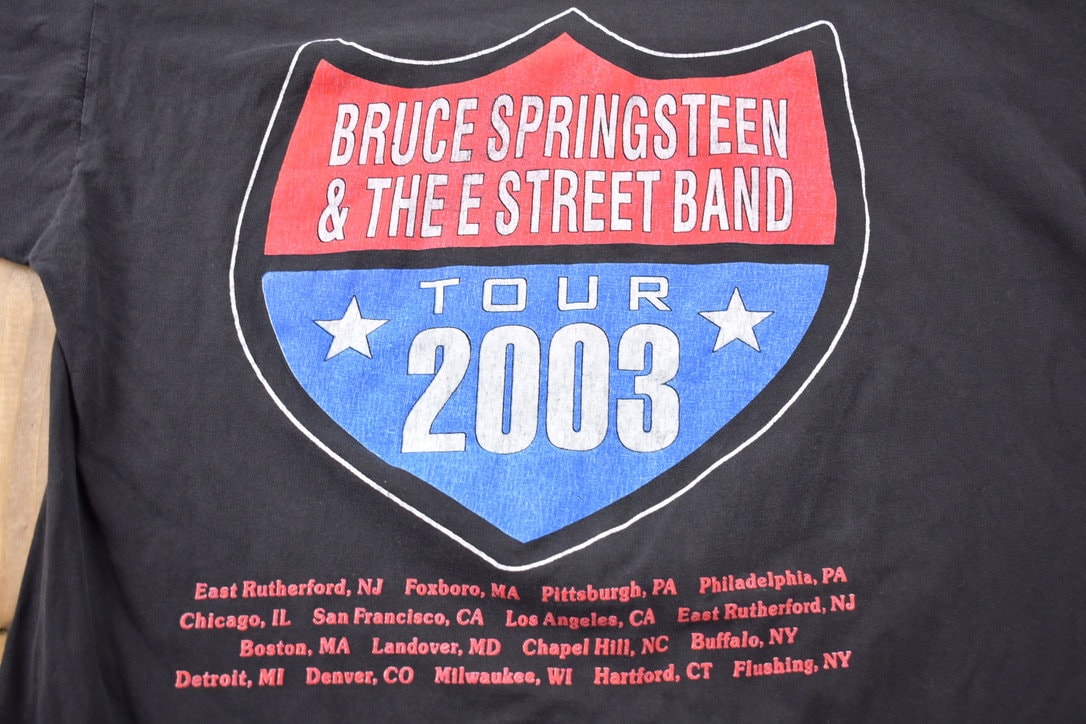 Vintage 2003 Bruce Springsteen Stadium Tour T-shirt / Band Tee  / Music Promo / Premium Vintage / Y2K