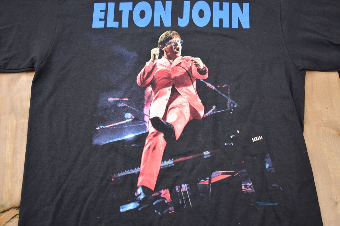 Vintage 1997 Elton John Solo Tour Single Stitch T-Shirt / Vintage Concert Tee / Elton John / 90s / Streetwear / Concert Tee