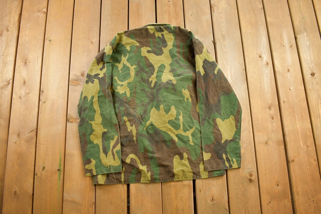 Vintage 1970s Neet Products Camouflage Military Jacket / Zip Up Jacket / Made in USA / Vintage Army / Streetwear Fashion / Army Jacket