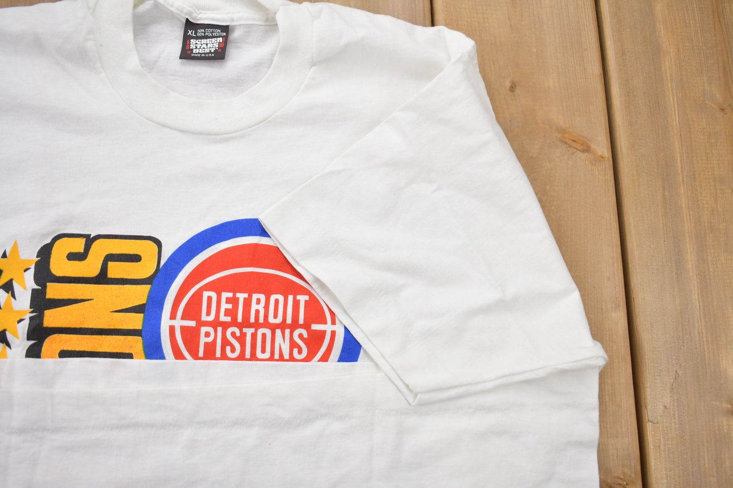 Vintage 1989 Detroit Pistons NBA World Champions Graphic T-Shirt / Made In USA / Single Stitch / NBA Basketball / Motor City Bad Boys