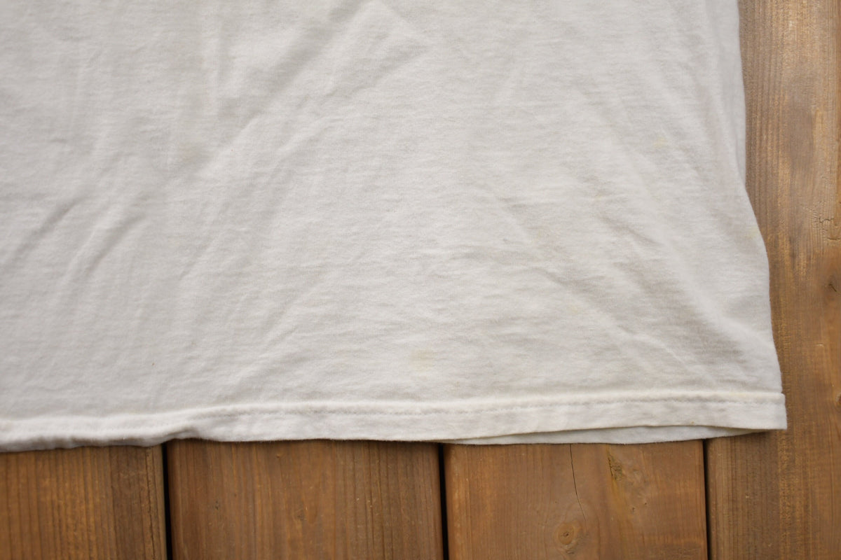 Vintage 1990s Nike Middle Swoosh Big Graphic T-Shirt