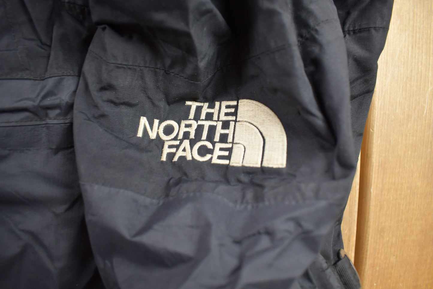 Vintage 1990s The North Face Black Gore-Tex Windbreaker Jacket / 90s TNF / Insulated / Streetwear / Athleisure / Rain Jacket