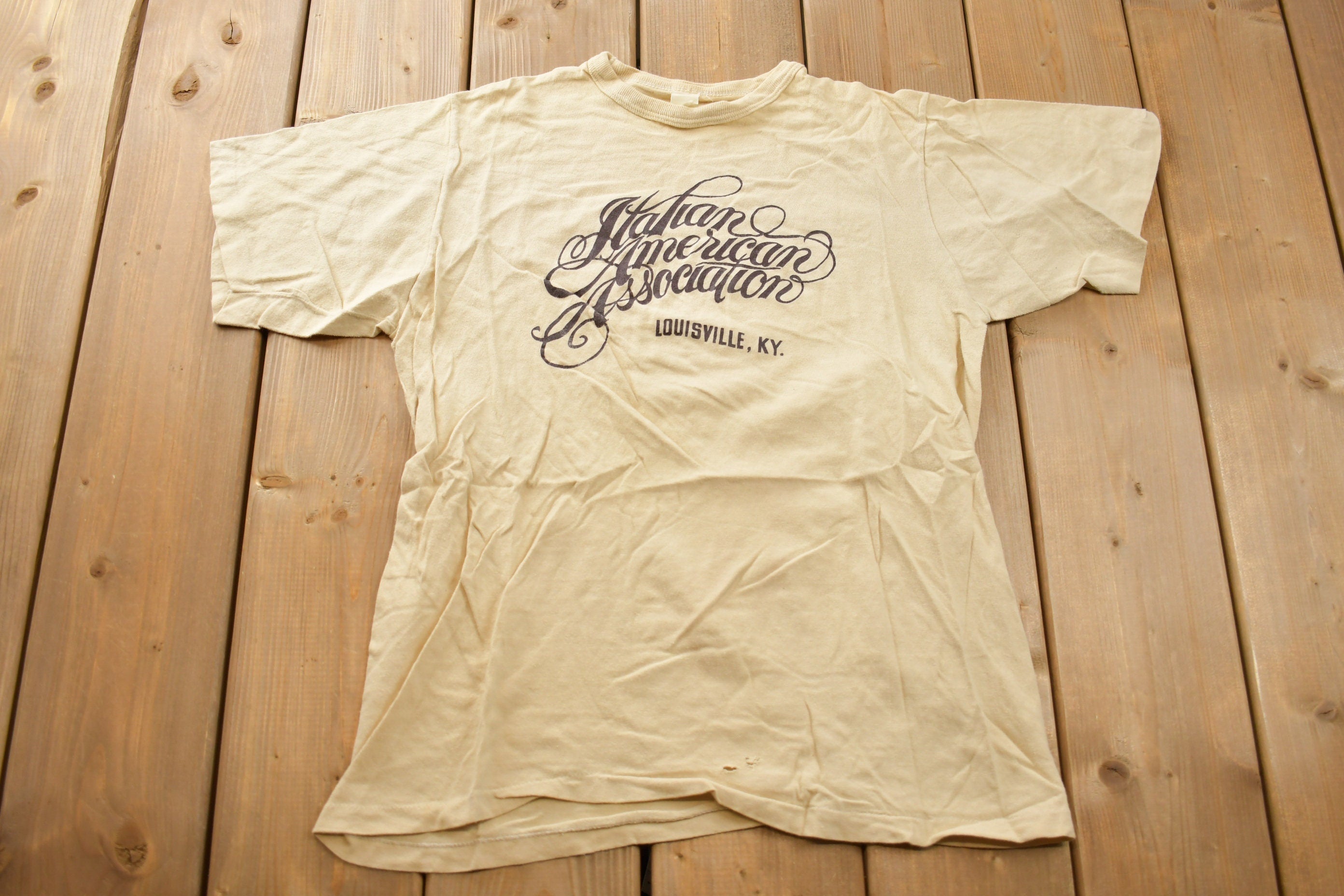 Vintage 1980s Italian American Association Louisville Graphic T-Shirt