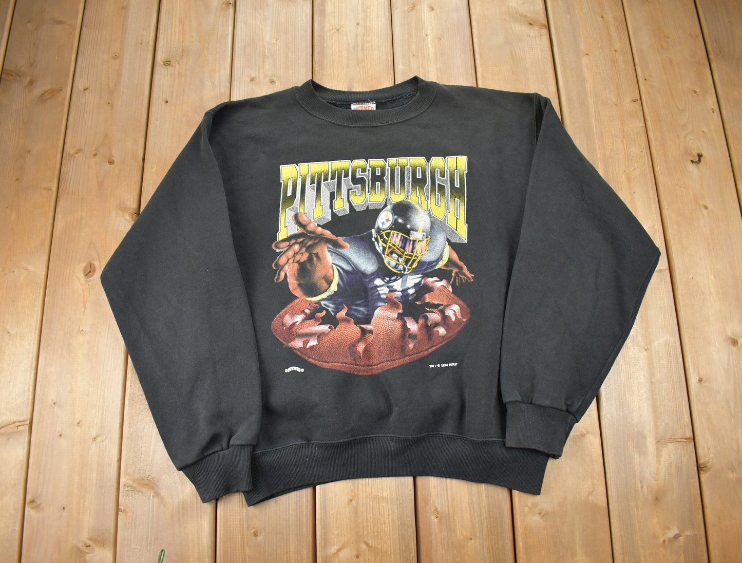 Vintage 1990s NFL Pittsburgh Steelers Crewneck / Made In USA / Football / Sportswear / Americana / Nutmeg