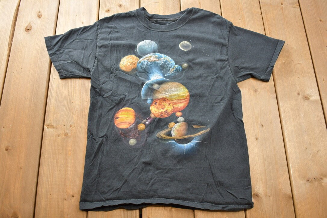 Vintage Y2K Solar System Graphic T Shirt / Y2K / Streetwear Fashion / Vintage Graphic Tee / NASA Shirt