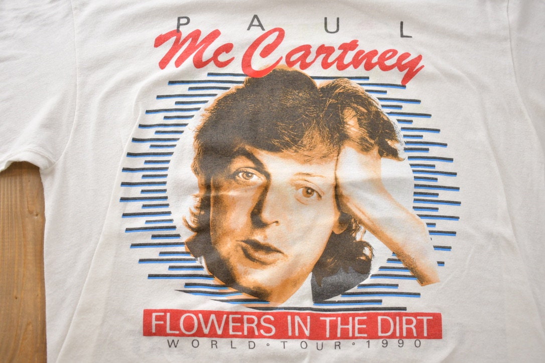 Vintage 1990 Paul McCartney Flowers in the Dirt Tour Band T-shirt / Band Tee / Single Stitch / Music Promo / Made in USA