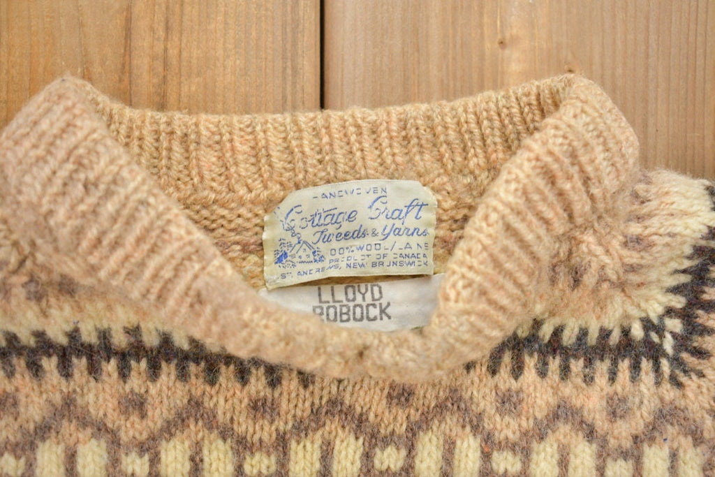 Vintage 1970s Beige Cottage Craft Knit Sweater